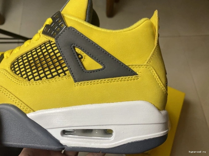 Air 4 Lightning Jordan CT8527-700 Retro 0727